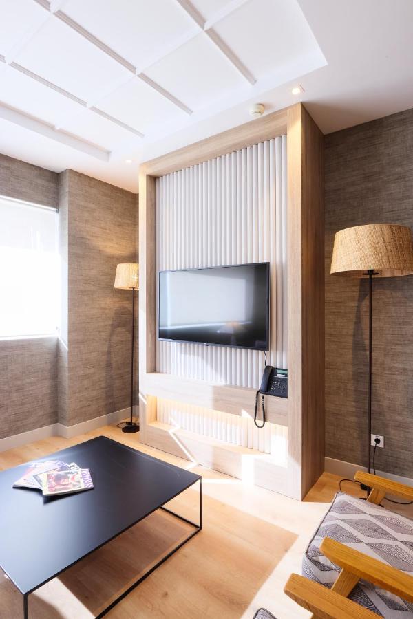 The Apartment By Assethoteles Торрехон-де-Ардос Экстерьер фото